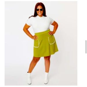 Smak Parlour Plus Size Avocado Green Mini Skirt - 2X/18 mod unique vintage
